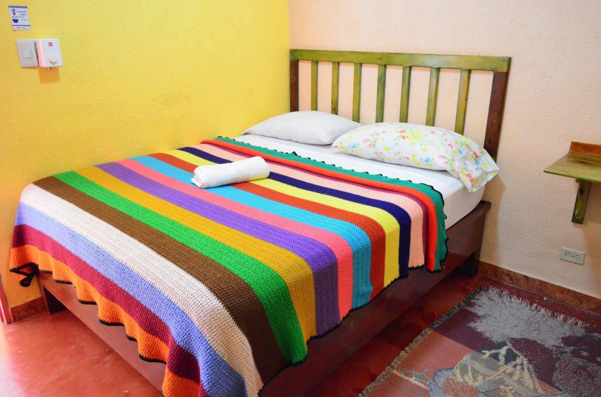 Hostal Dona Chava Pedernales Extérieur photo