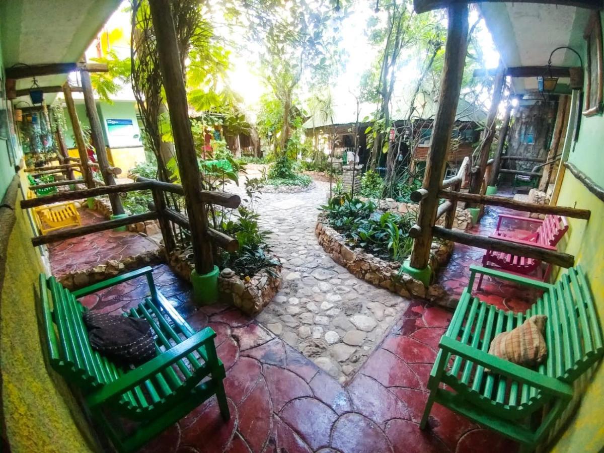 Hostal Dona Chava Pedernales Extérieur photo